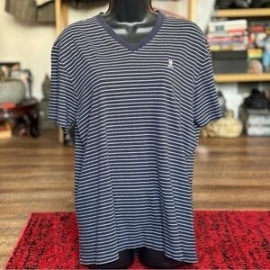 Psycho Bunny Blue and White Stripes  Size 5 (medium)